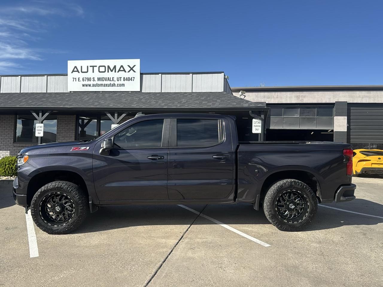 Chevrolet Silverado photo 8