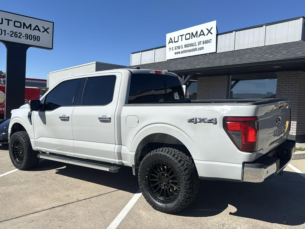 Ford F-150 XLT SuperCrew 4WD 2024