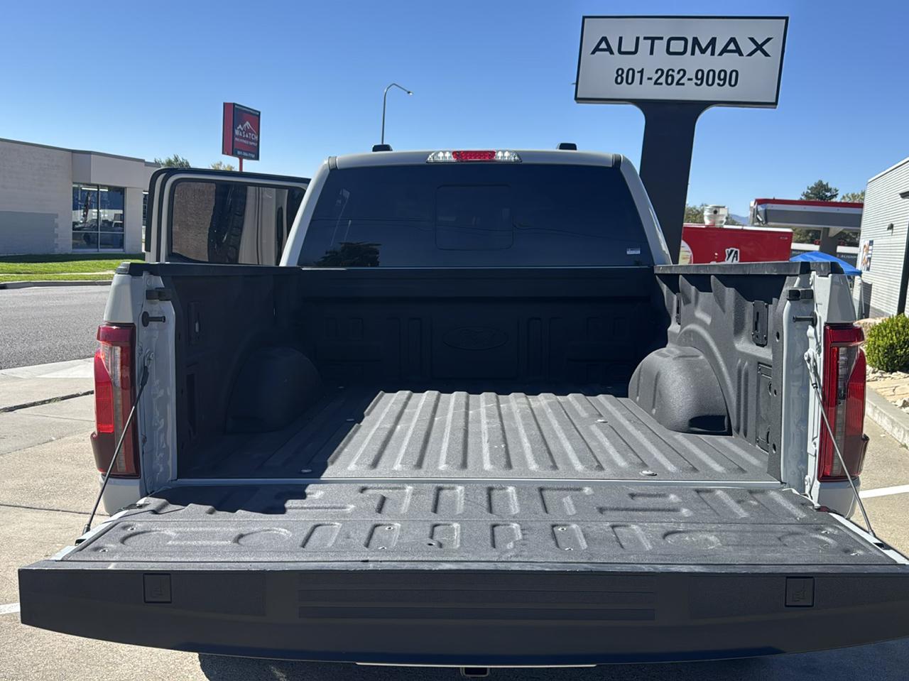Ford F-150 XLT SuperCrew 4WD 2024