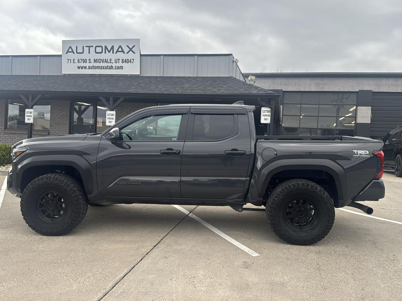 Toyota Tacoma  2025