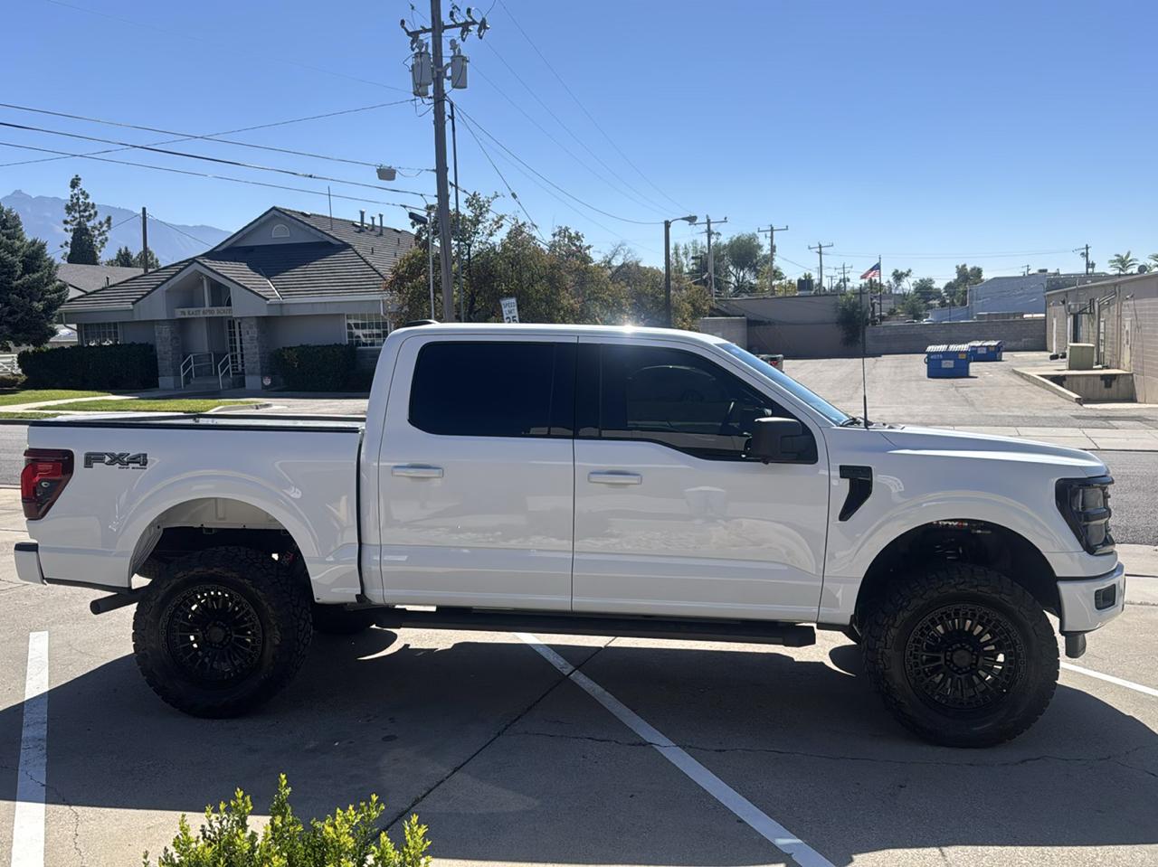 Ford F-150 photo 4