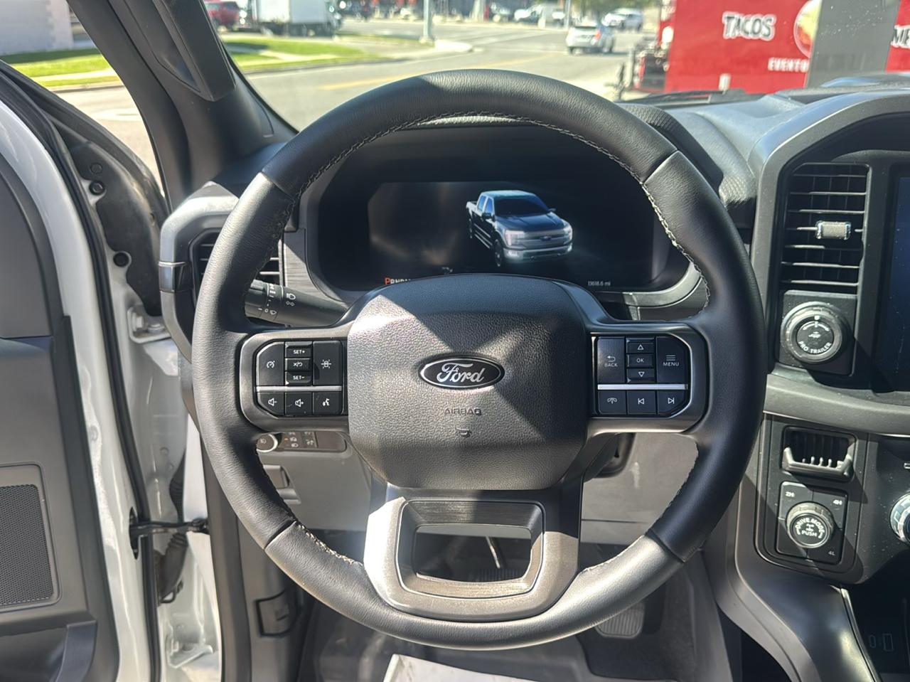 Ford F-150 photo 16