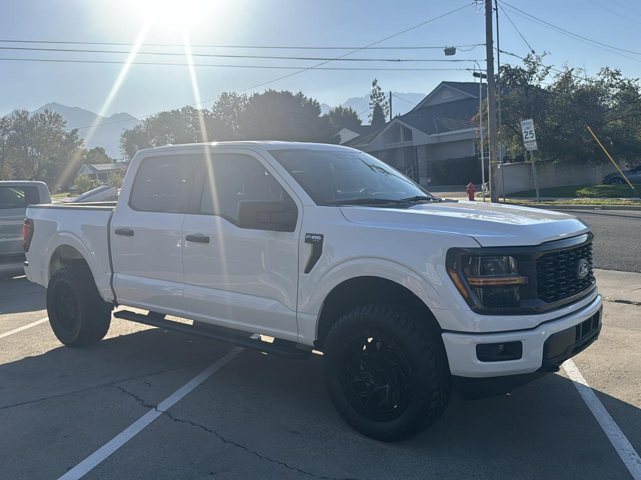 Ford F-150 photo 3