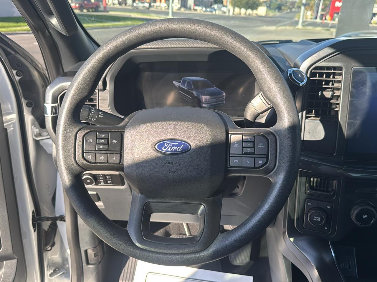 Ford F-150 photo 15