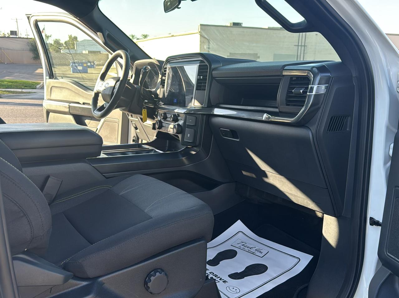 Ford F-150 photo 21