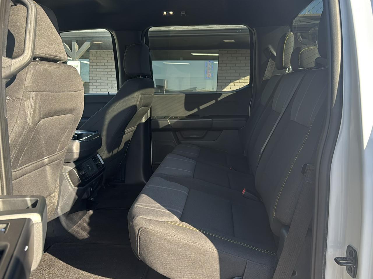 Ford F-150 photo 23
