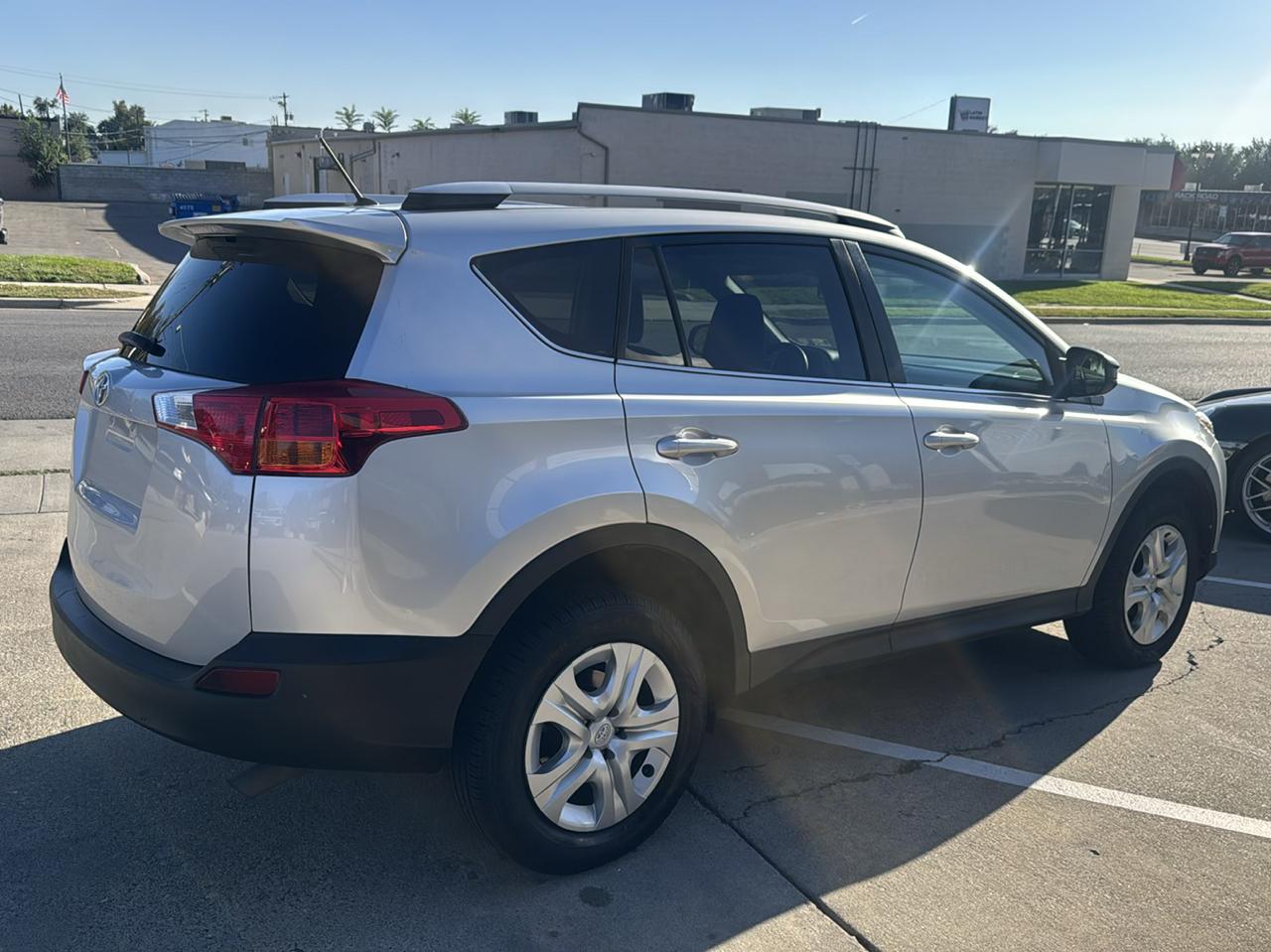 Toyota RAV4 LE AWD 2013