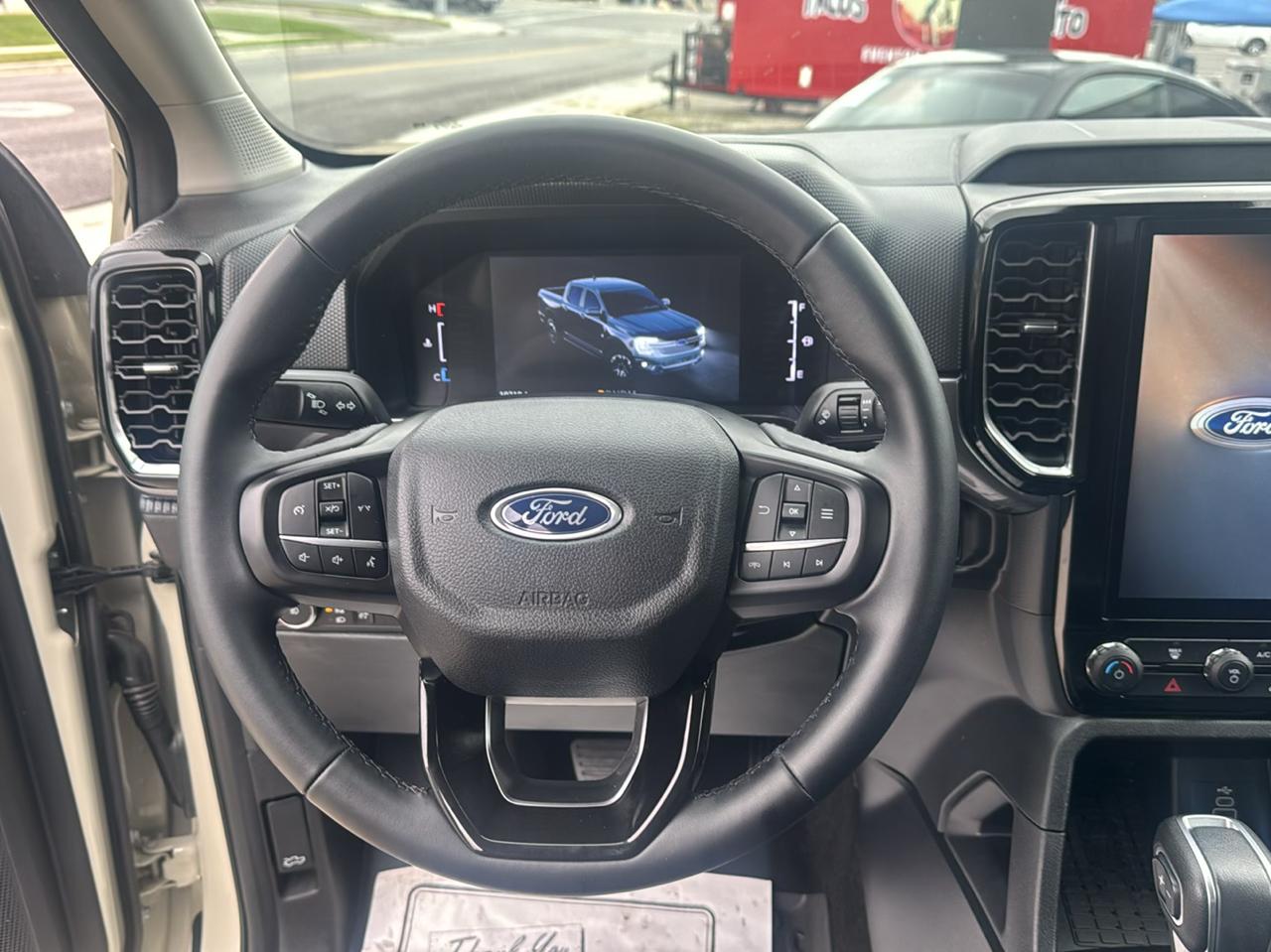 Ford Ranger XLT SuperCrew 4WD 2025