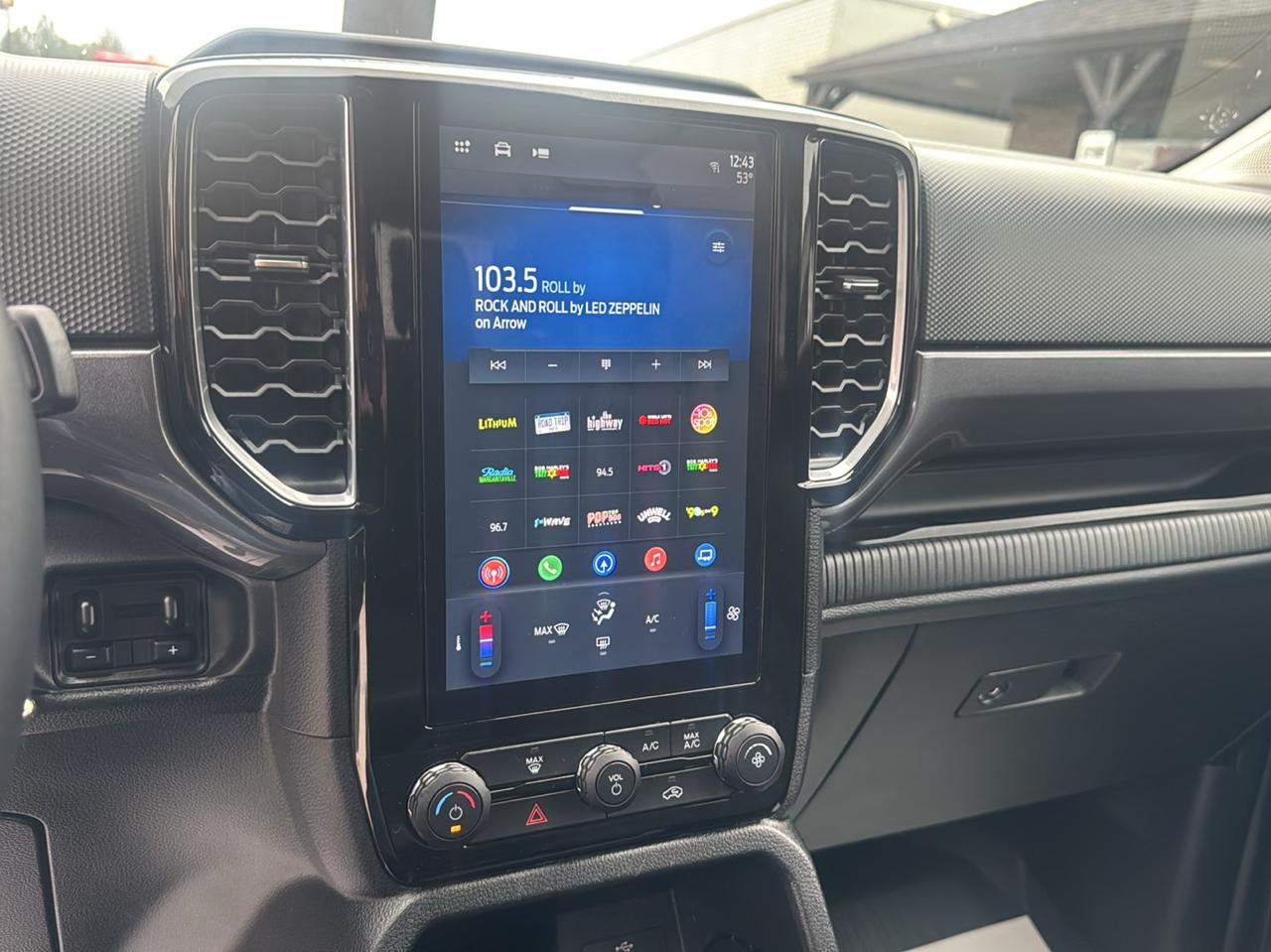Ford Ranger XLT SuperCrew 4WD 2025