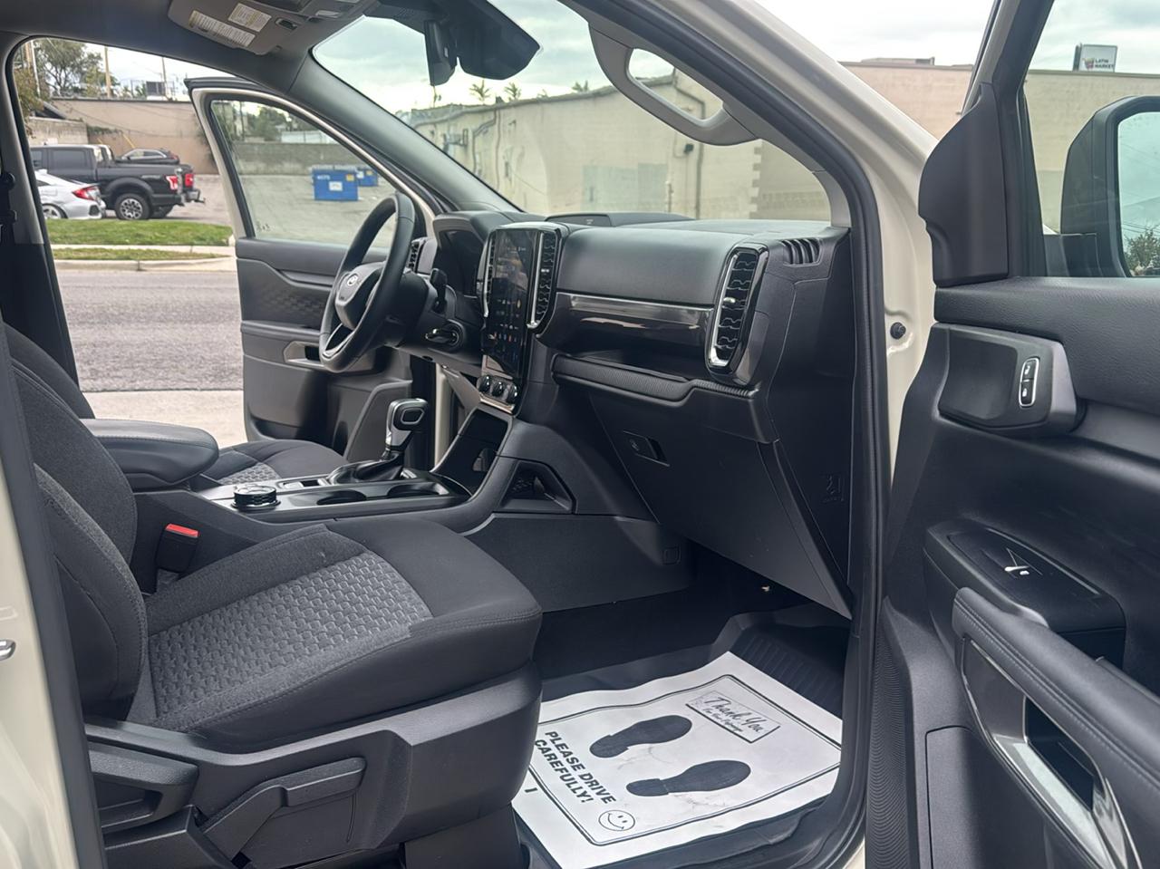 Ford Ranger XLT SuperCrew 4WD 2025