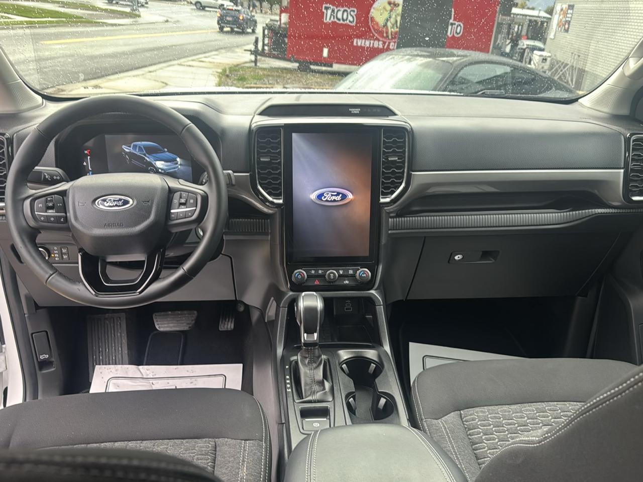 Ford Ranger XLT SuperCrew 4WD 2025