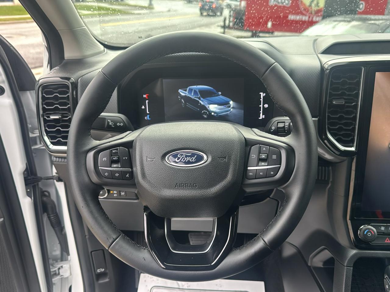 Ford Ranger XLT SuperCrew 4WD 2025