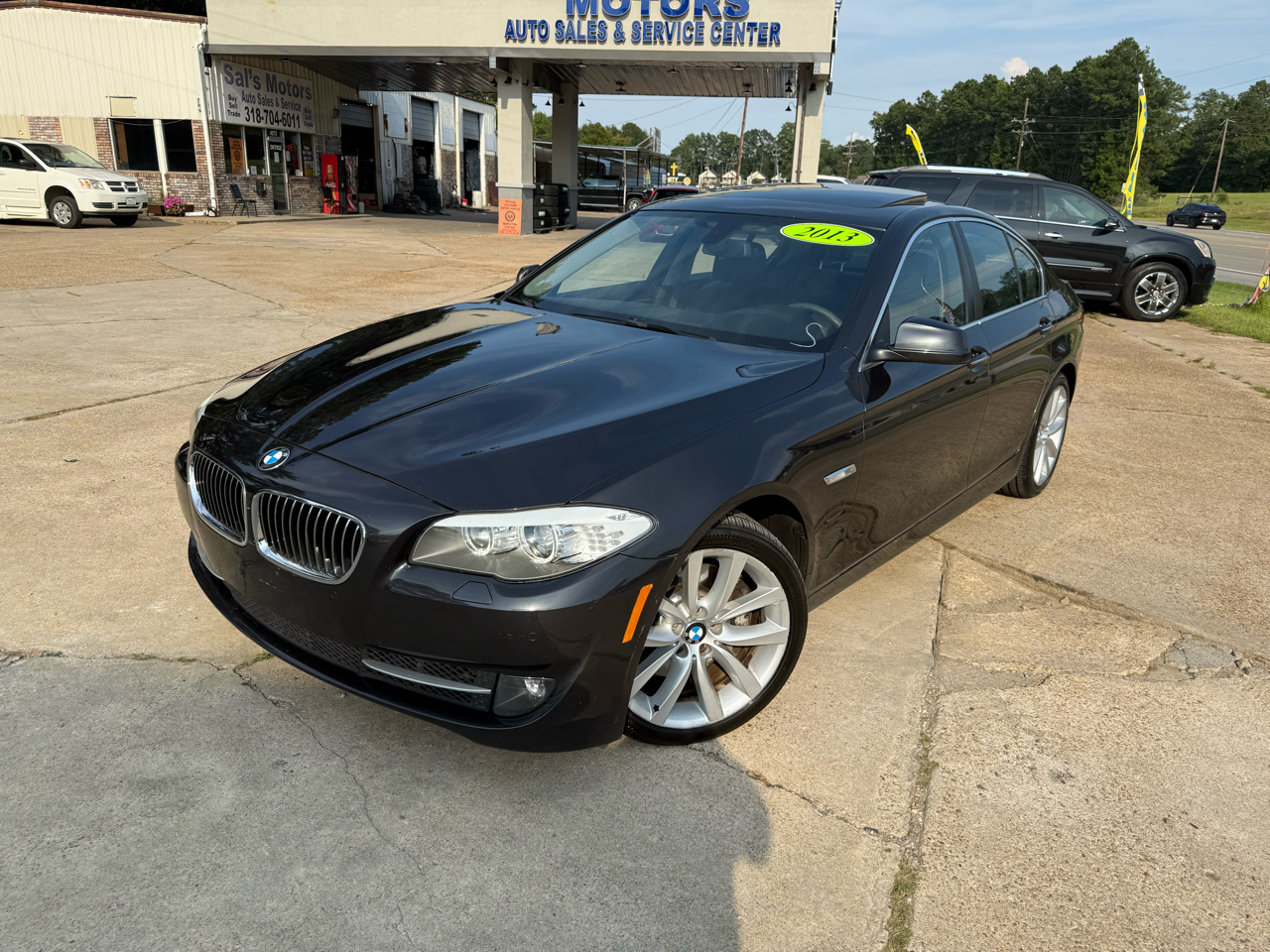 BMW 5 Series 4dr Sdn 535i xDrive AWD 2013 BMW 5 Series 4dr Sdn 535i xDrive AWD 2013