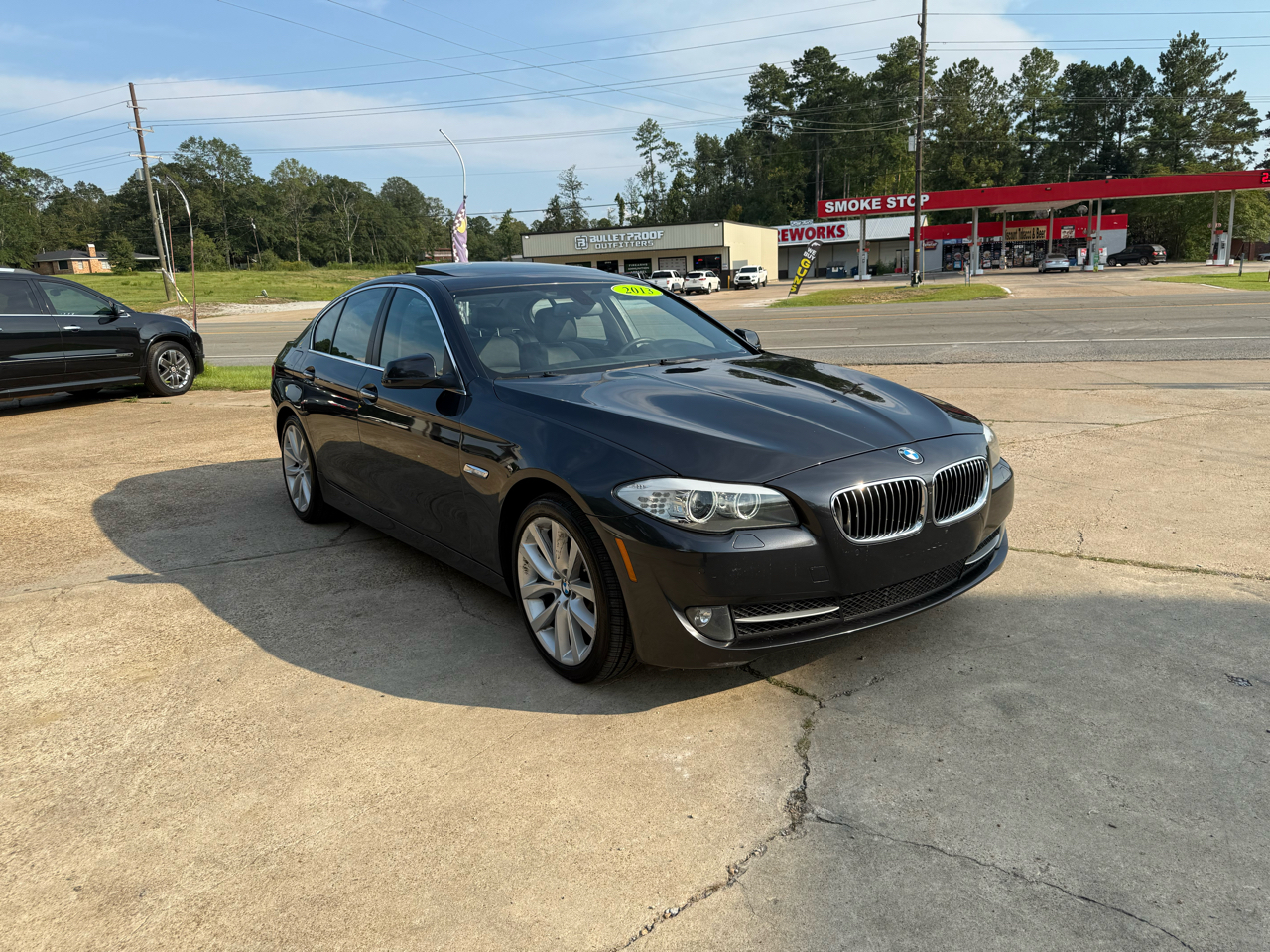BMW 5 Series 4dr Sdn 535i xDrive AWD 2013 BMW 5 Series 4dr Sdn 535i xDrive AWD 2013