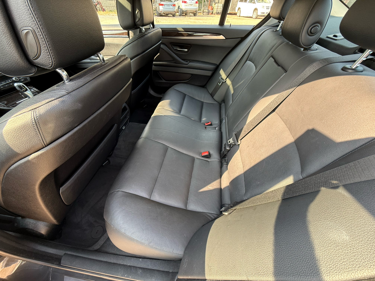 BMW 5 Series 4dr Sdn 535i xDrive AWD 2013 BMW 5 Series 4dr Sdn 535i xDrive AWD 2013