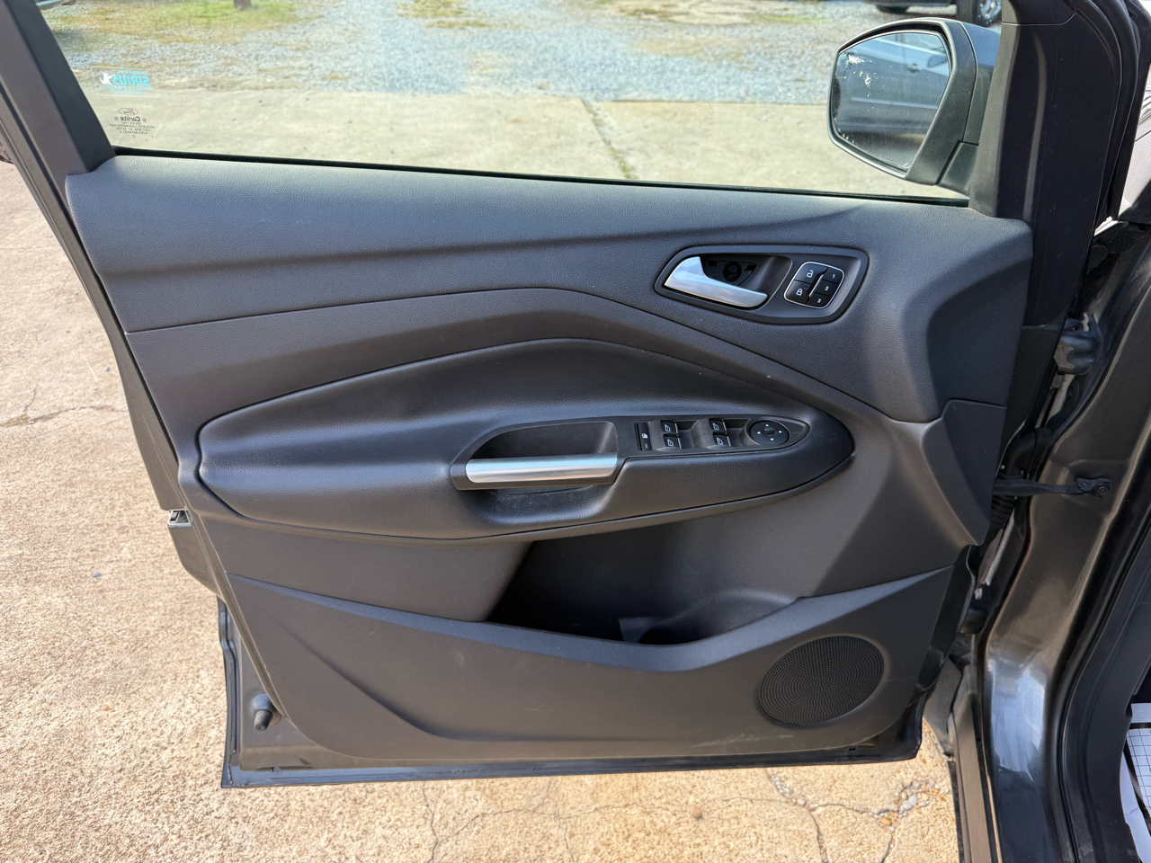 Ford Escape Titanium FWD 2017