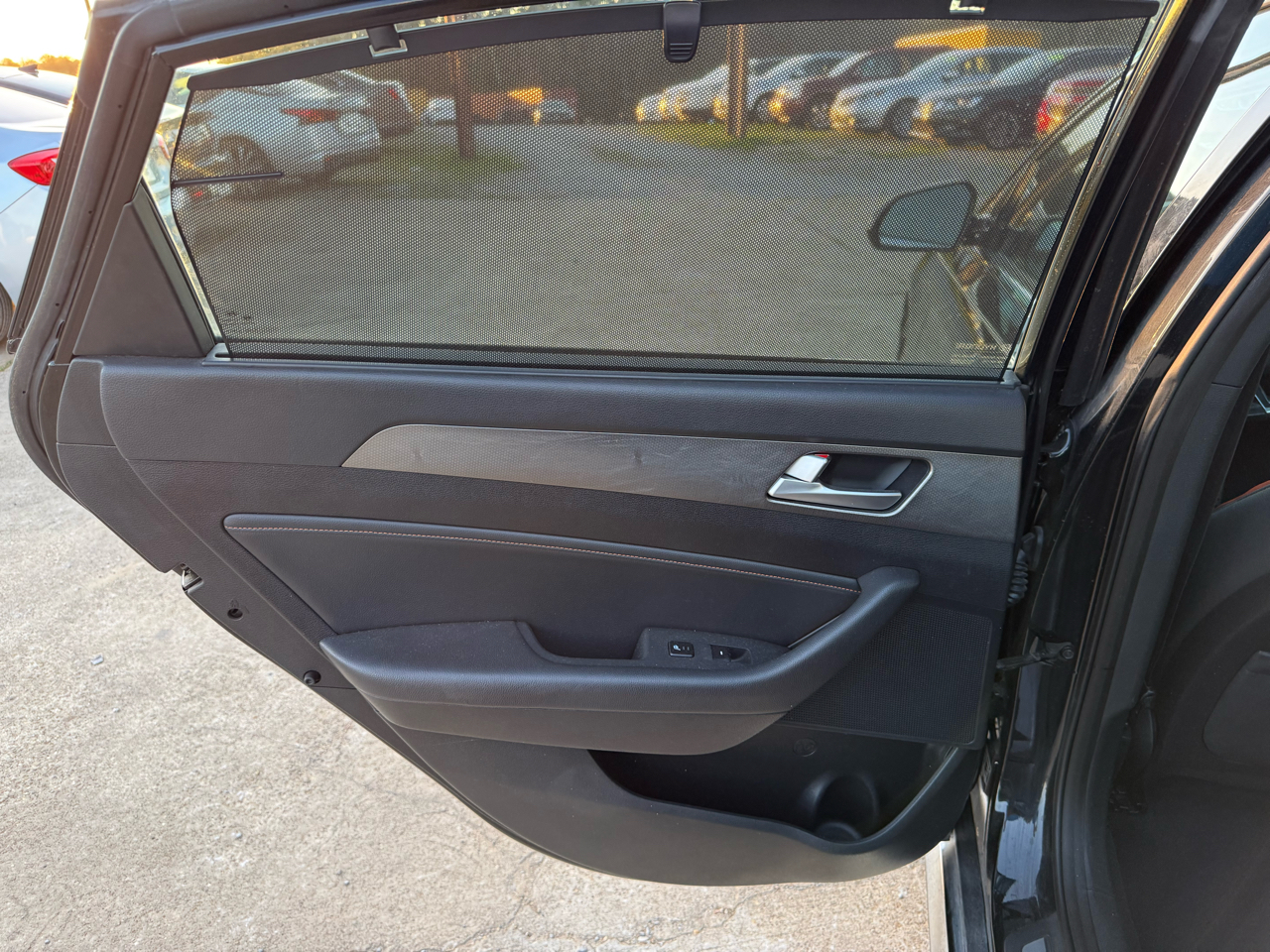 Hyundai Sonata 4dr Sdn 2.0T Limited 2015