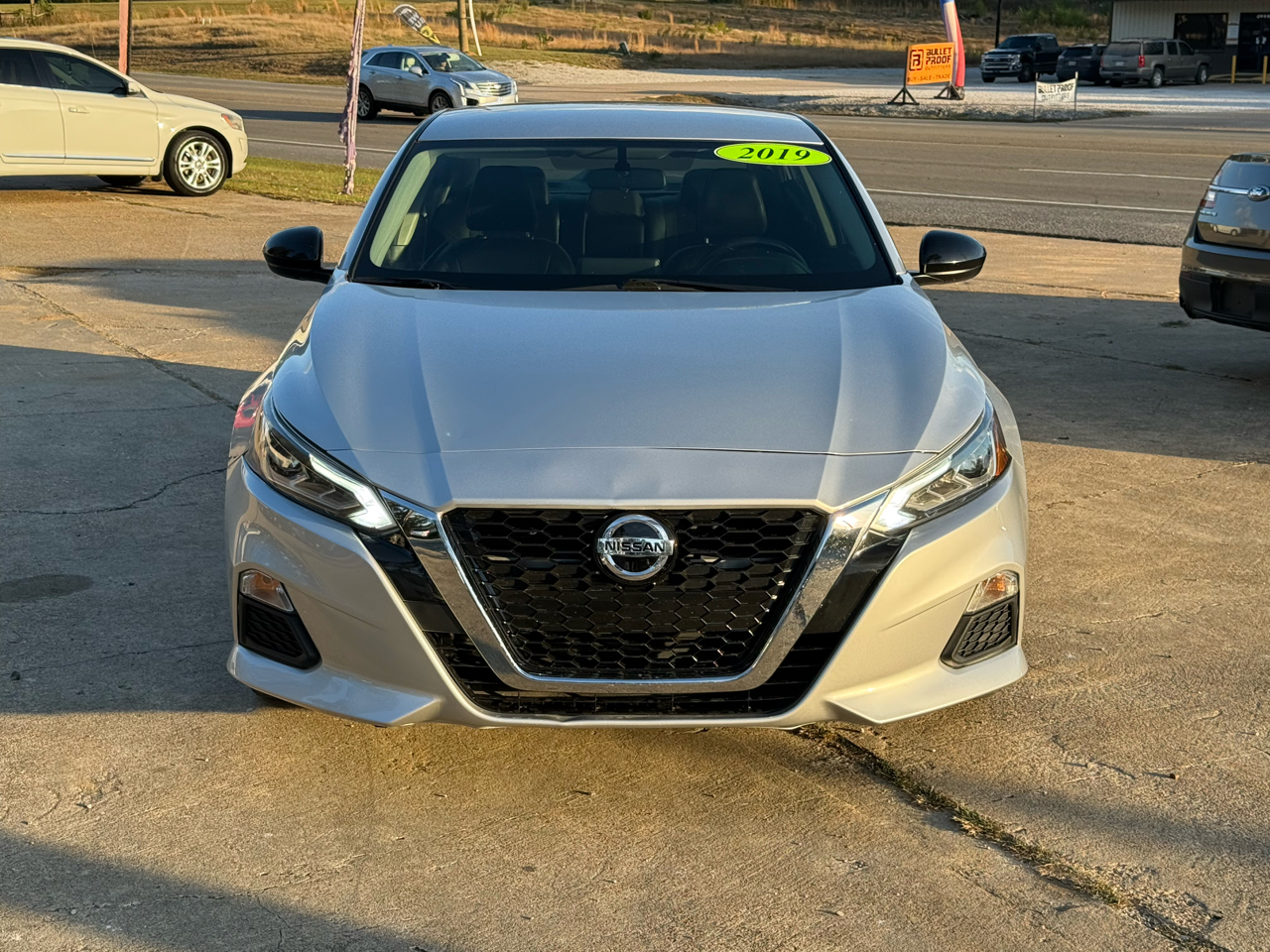 Nissan Altima 2.5 SR Sedan 2019