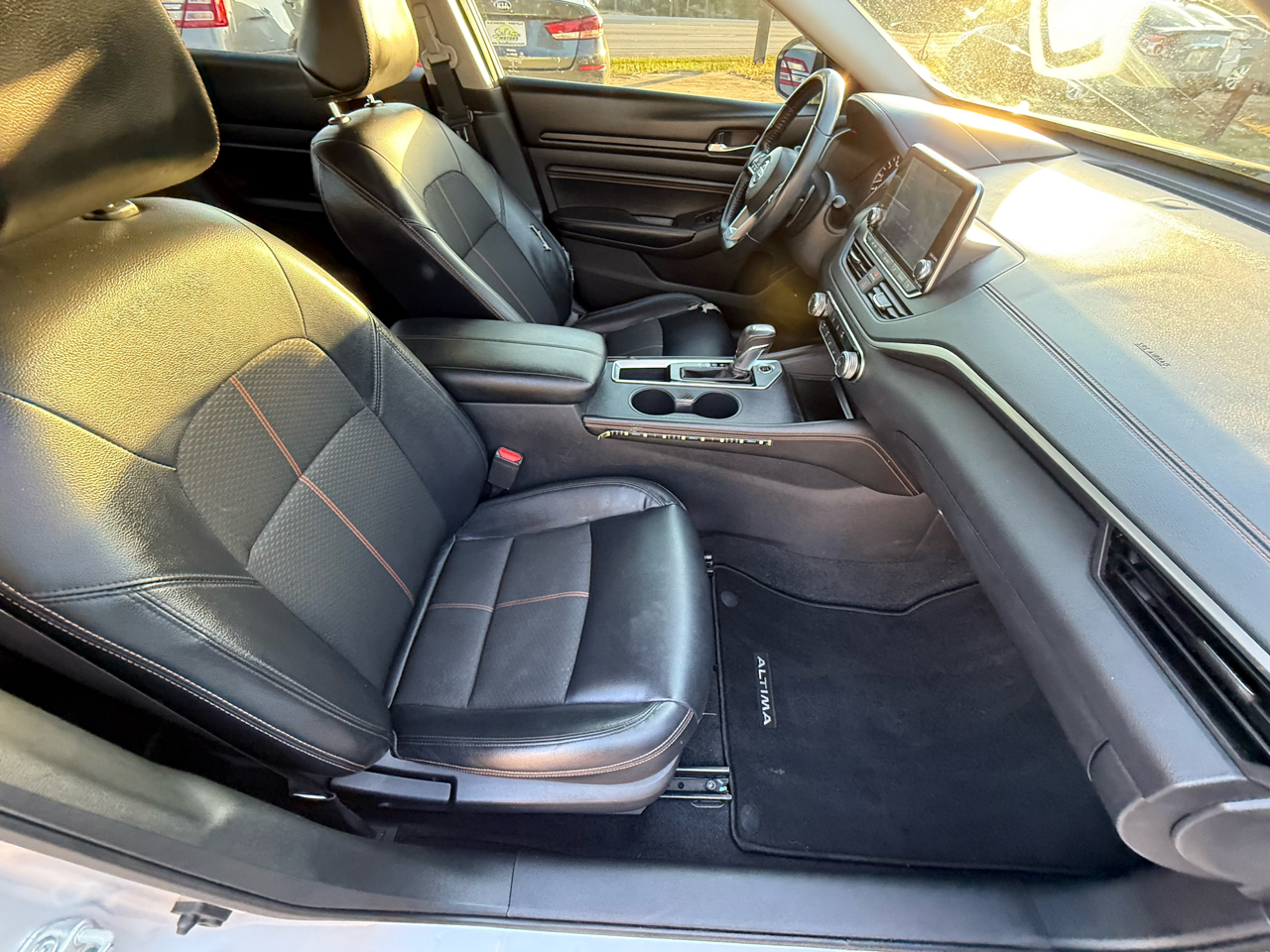 Nissan Altima 2.5 SR Sedan 2019