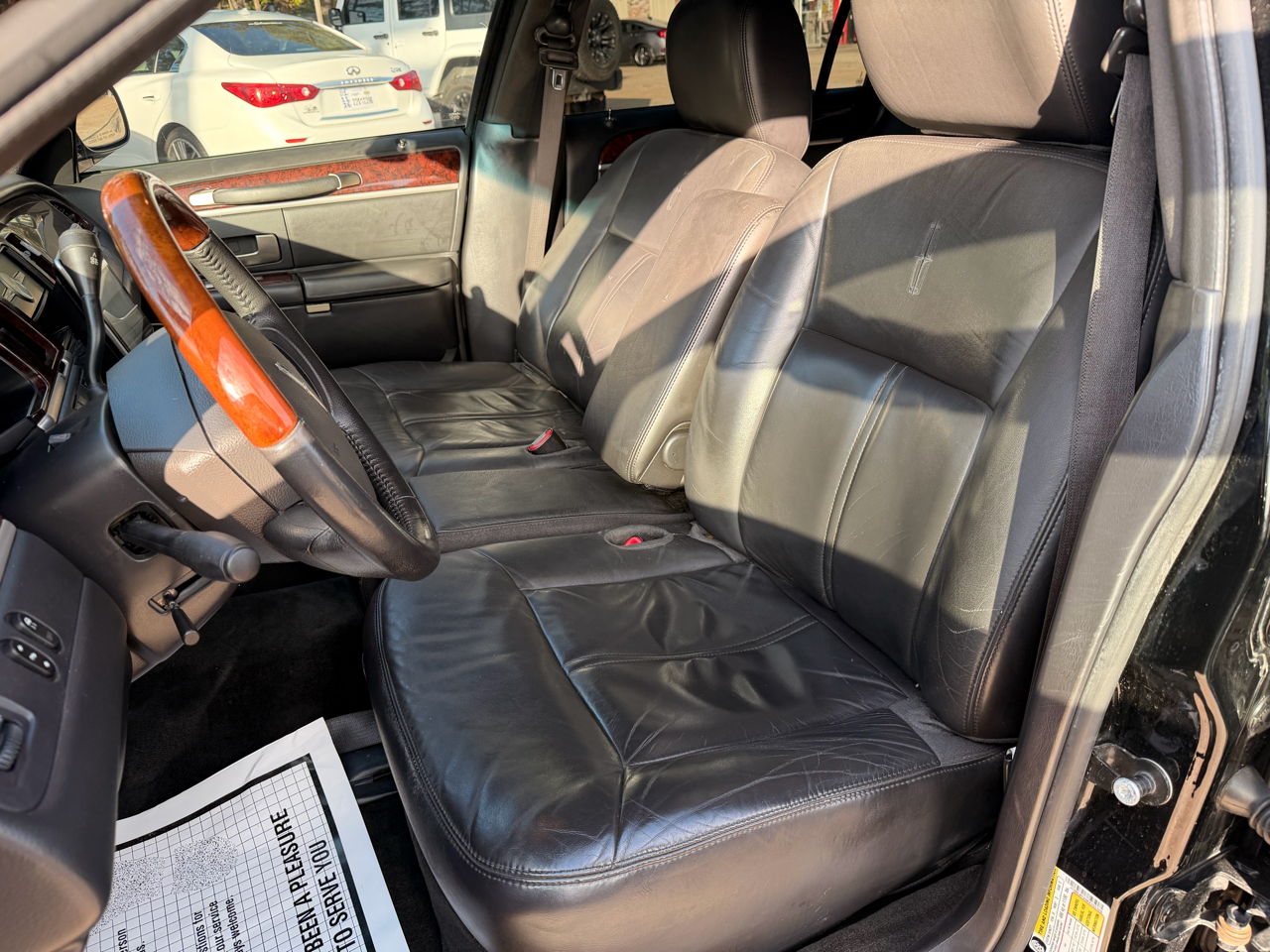 Lincoln Town Car 4dr Sdn Signature Limited 2011