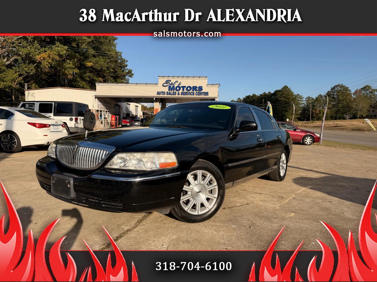 2011 Lincoln Town Car Signature Limited