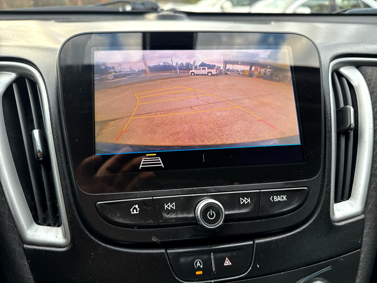 Chevrolet Malibu 4dr Sdn LS w/1LS 2020