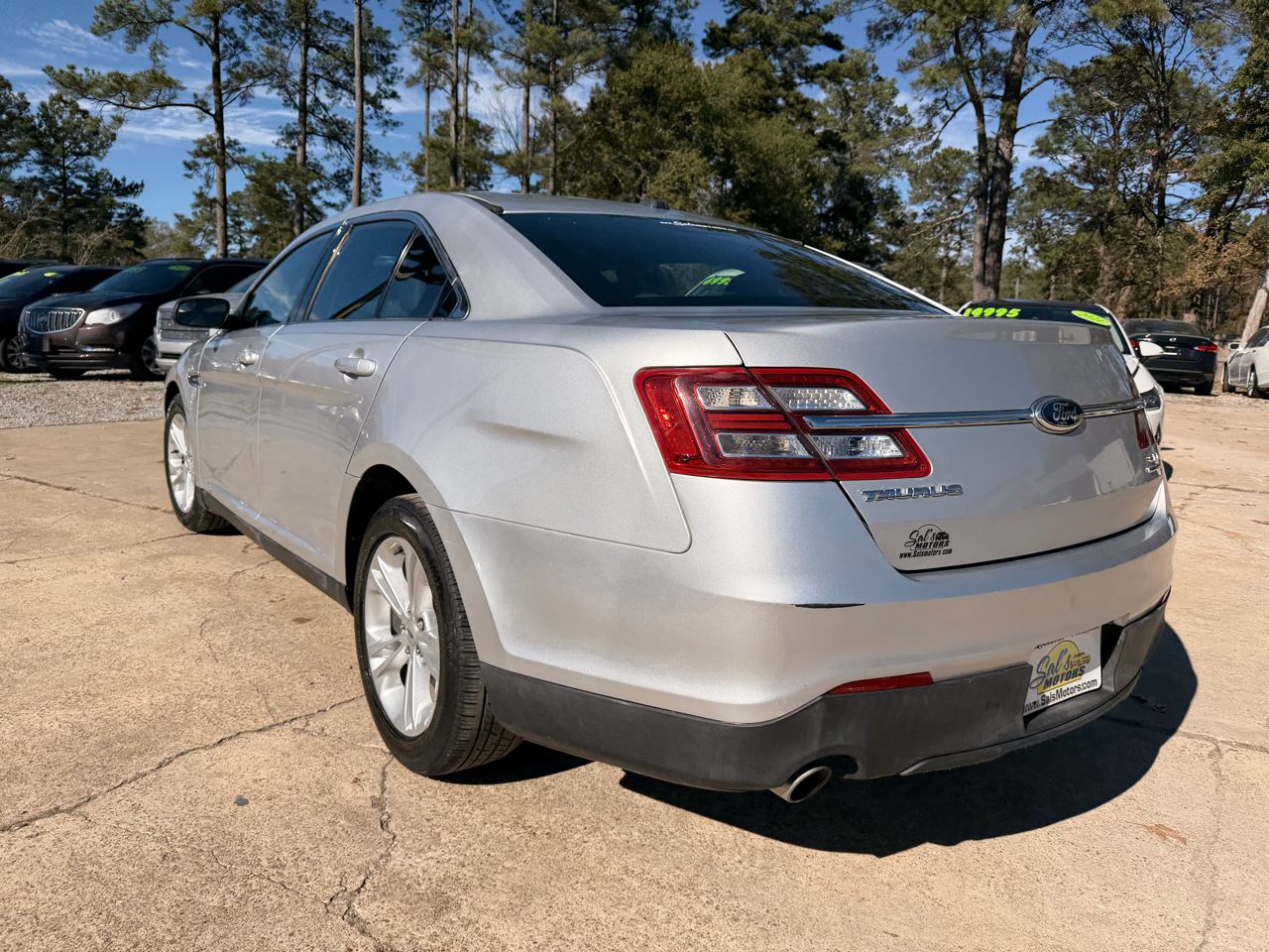 Ford Taurus 4dr Sdn SEL FWD 2014