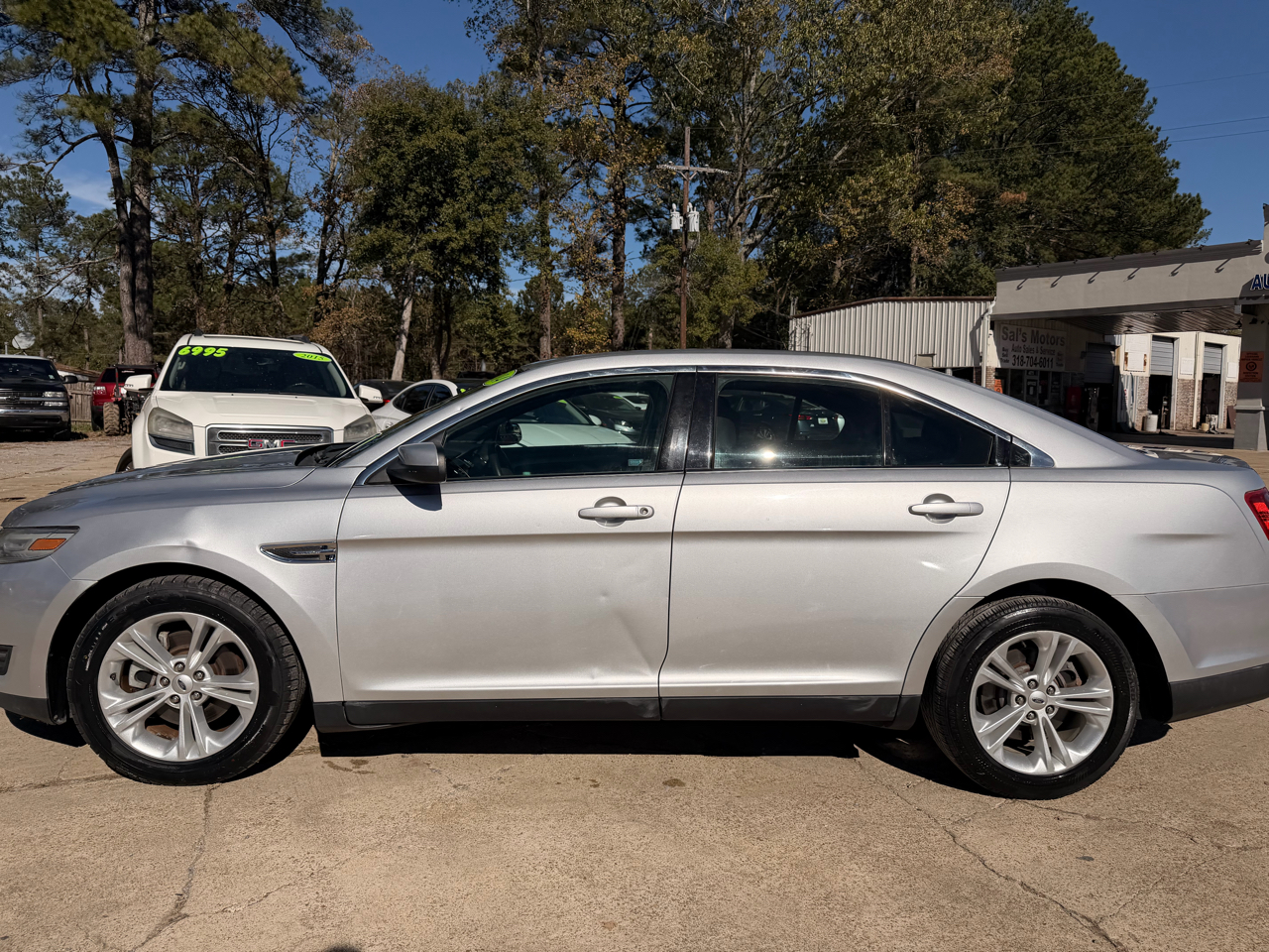 Ford Taurus 4dr Sdn SEL FWD 2014