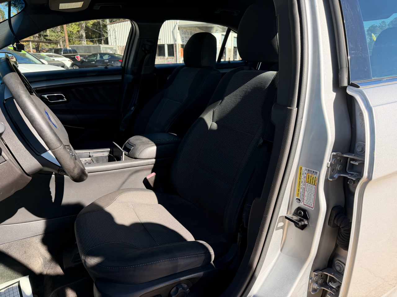 Ford Taurus 4dr Sdn SEL FWD 2014