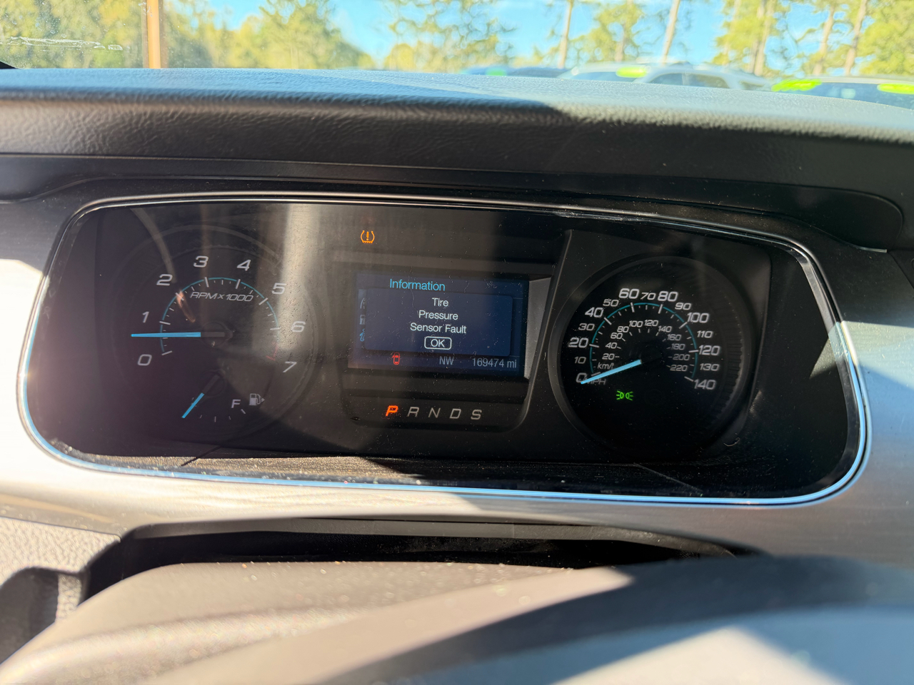 Ford Taurus 4dr Sdn SEL FWD 2014