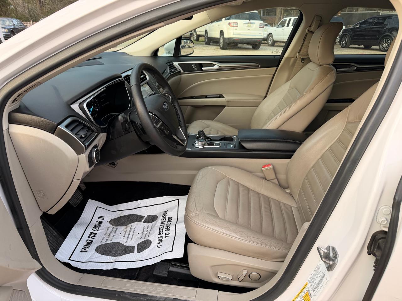 Ford Fusion SE FWD 2017