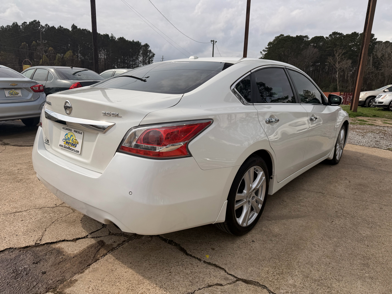 Nissan Altima 4dr Sdn V6 3.5 SL 2015