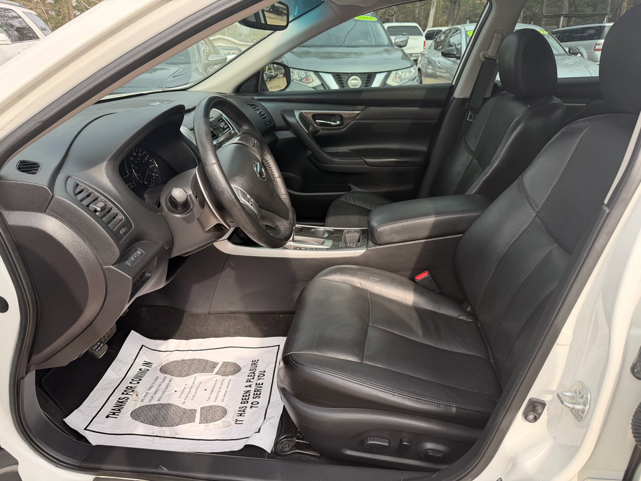 Nissan Altima 4dr Sdn V6 3.5 SL 2015