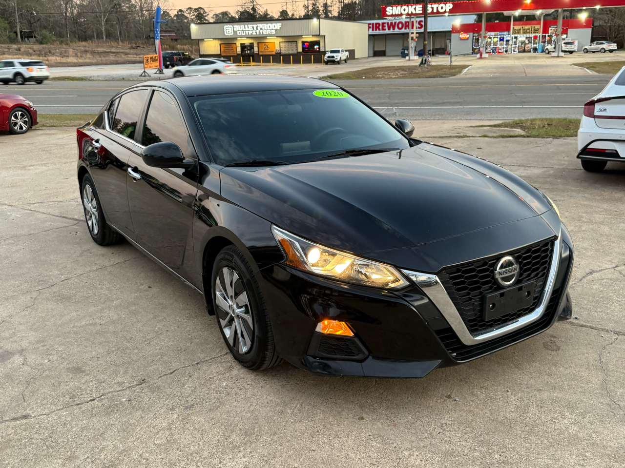 Nissan Altima 2.5 S Sedan 2020