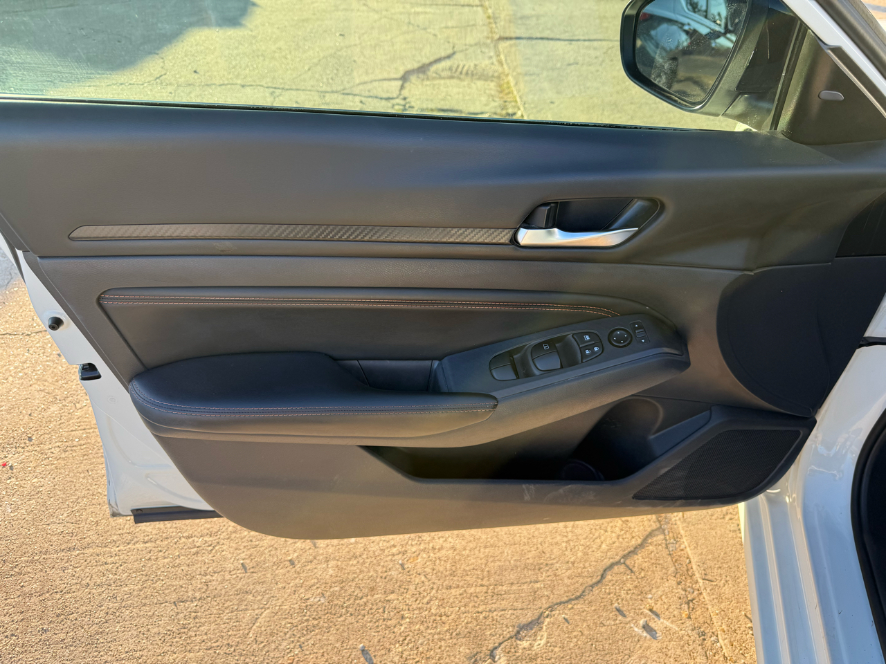 Nissan Altima 2.5 SR 2022