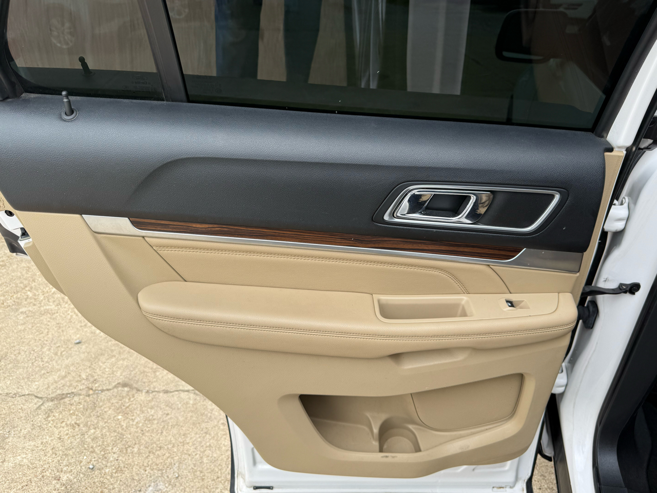 Ford Explorer Limited FWD 2017