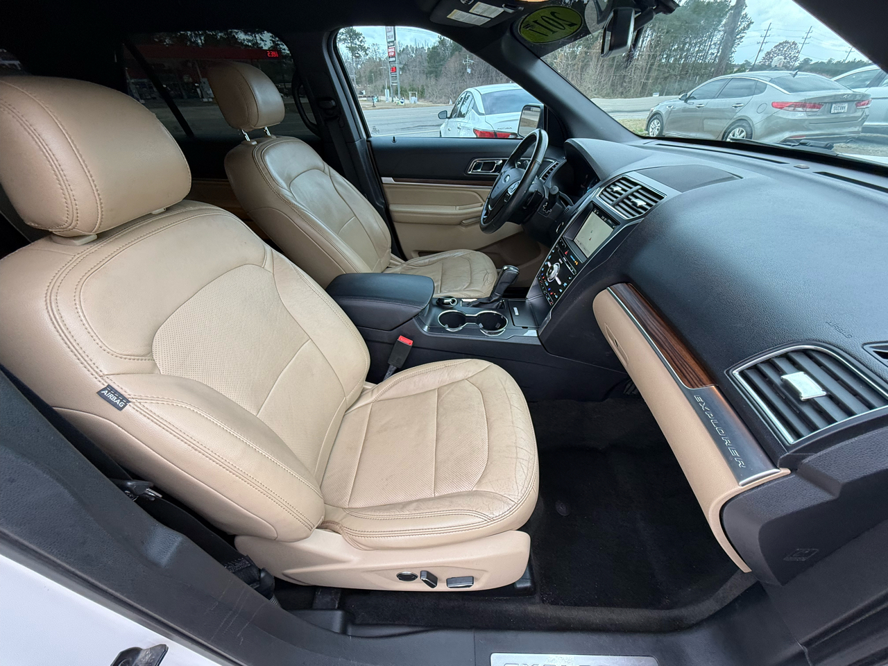 Ford Explorer Limited FWD 2017