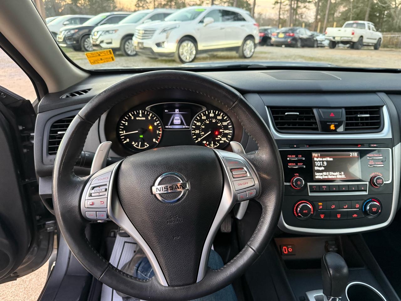 Nissan Altima 2.5 SR Sedan 2017