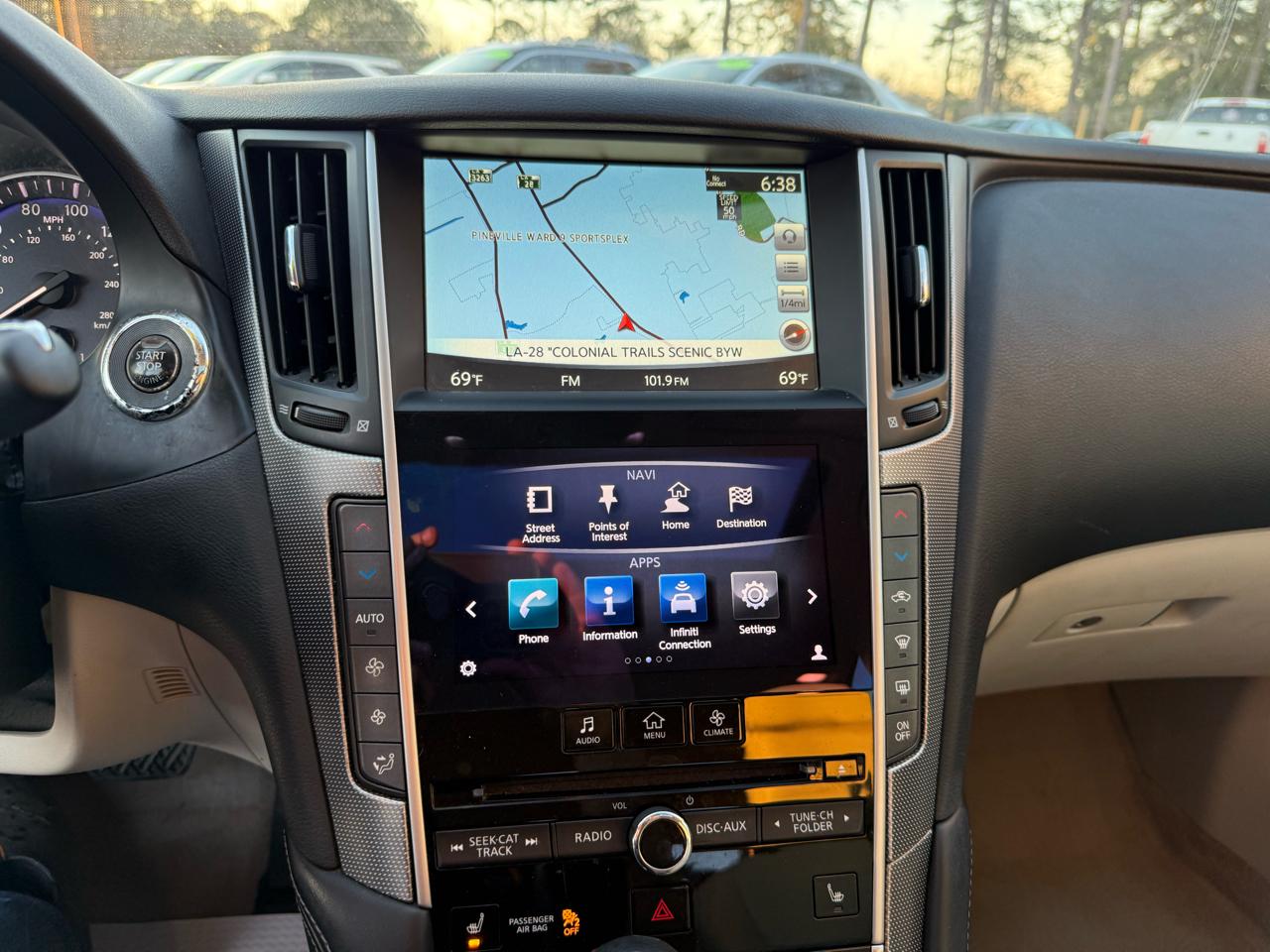 Infiniti Q50 4dr Sdn Premium RWD 2014