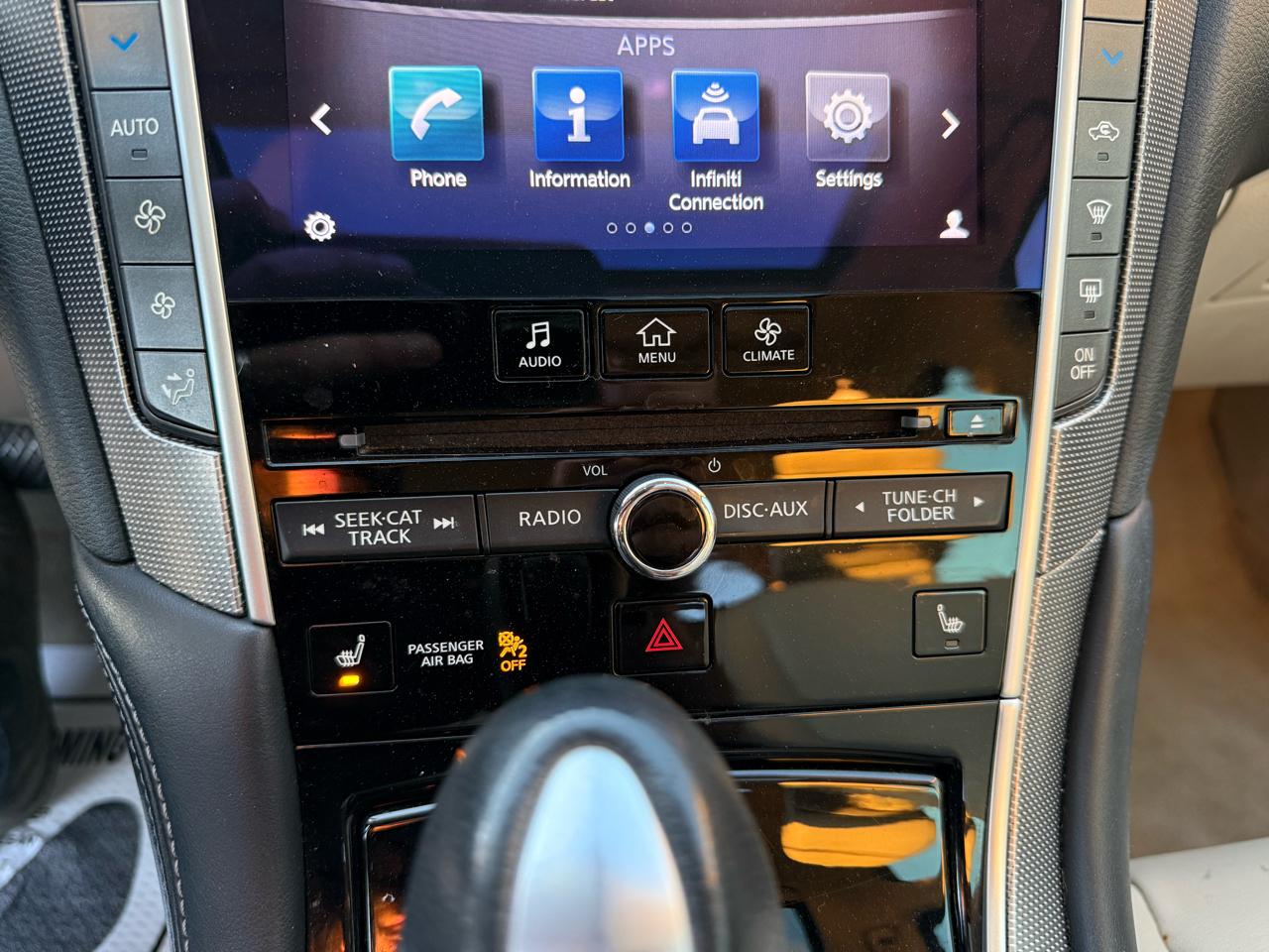 Infiniti Q50 4dr Sdn Premium RWD 2014