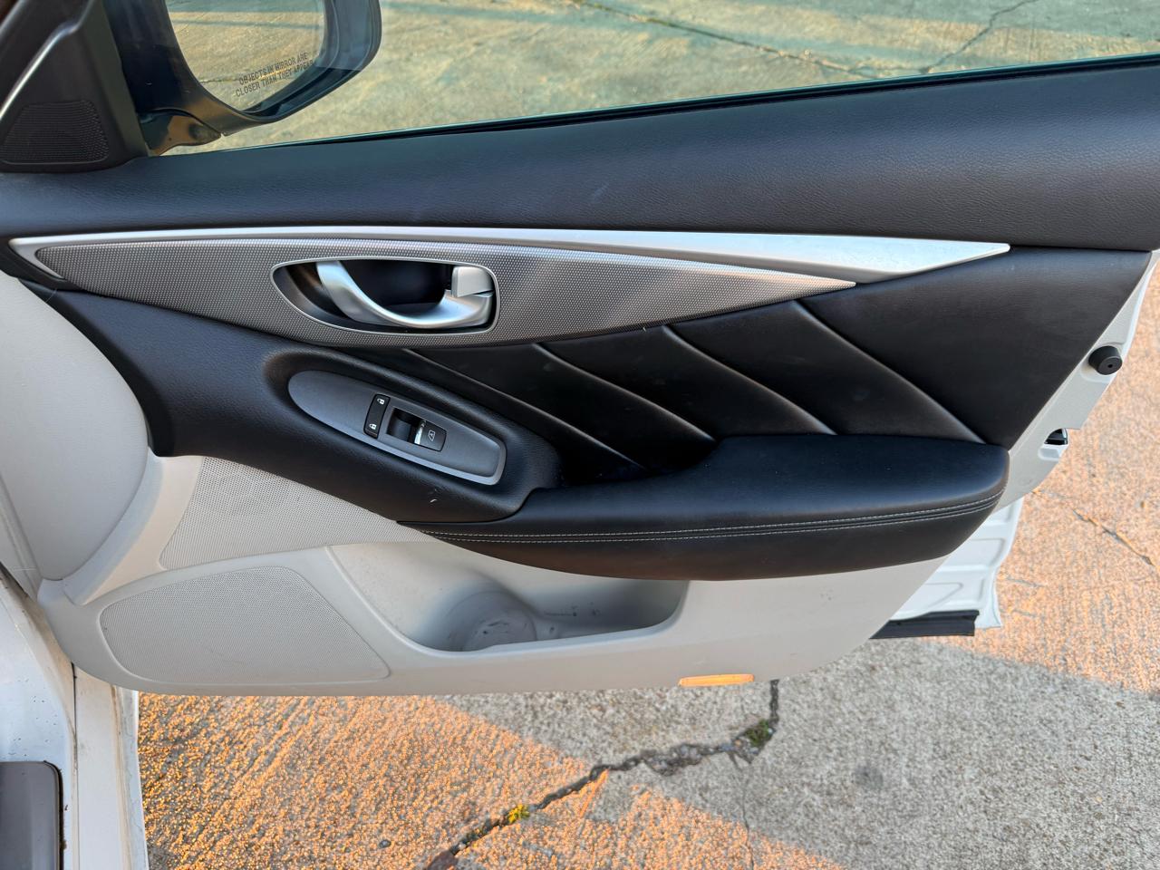 Infiniti Q50 4dr Sdn Premium RWD 2014