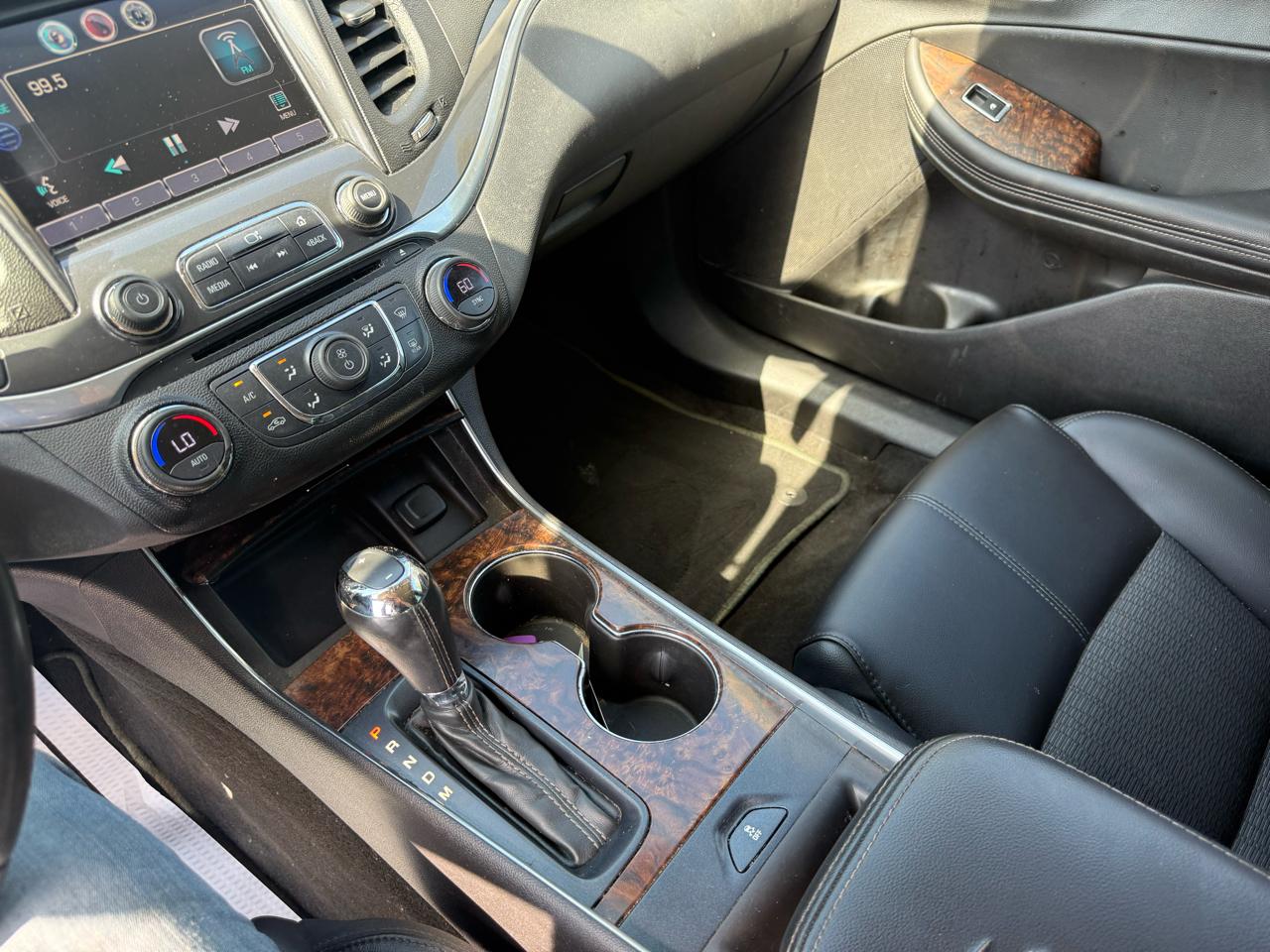 Chevrolet Impala 4dr Sdn LT w/2LT 2015