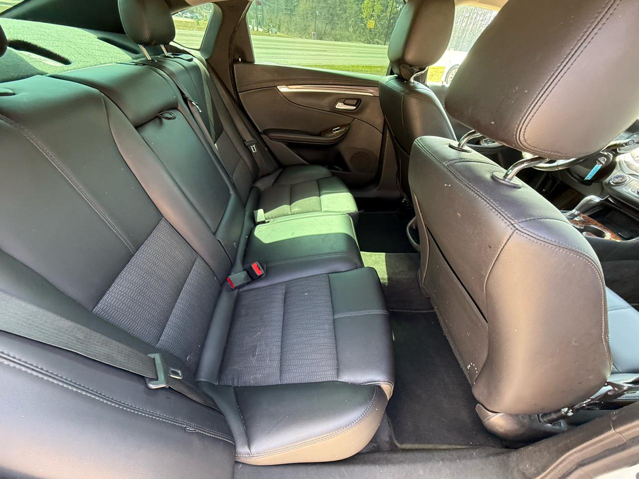 Chevrolet Impala 4dr Sdn LT w/2LT 2015