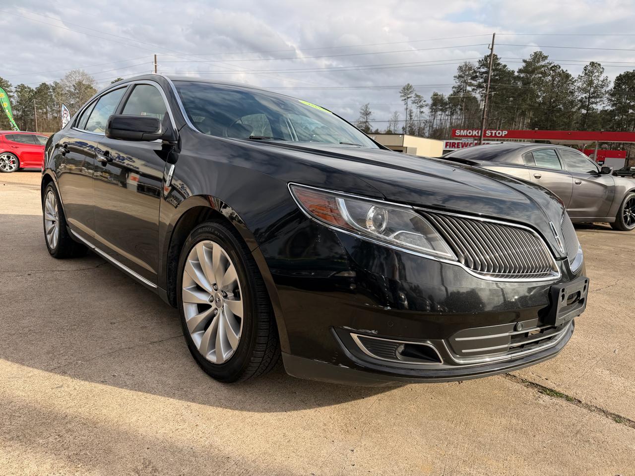 Lincoln MKS 4dr Sdn 3.7L FWD 2013
