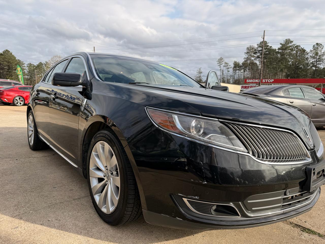 Lincoln MKS 4dr Sdn 3.7L FWD 2013