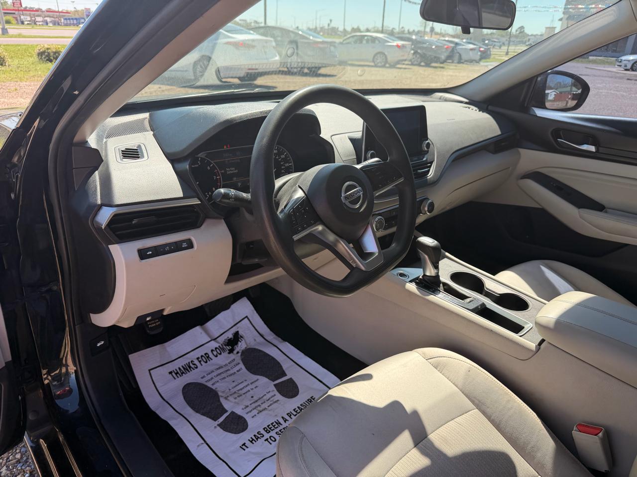 Nissan Altima 2.5 S Sedan 2020