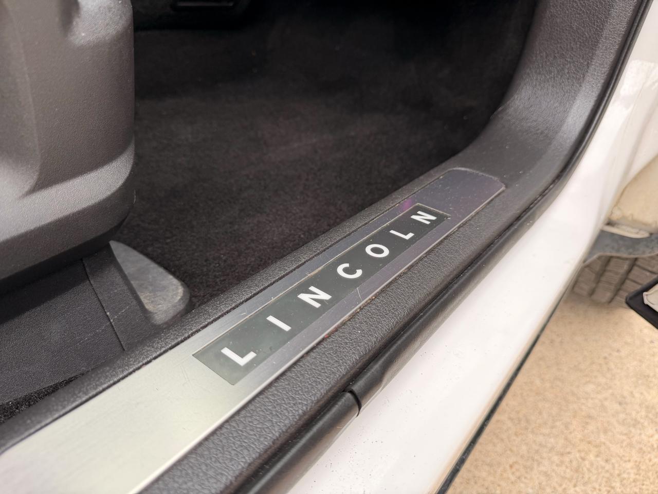 Lincoln MKX FWD 4dr 2015