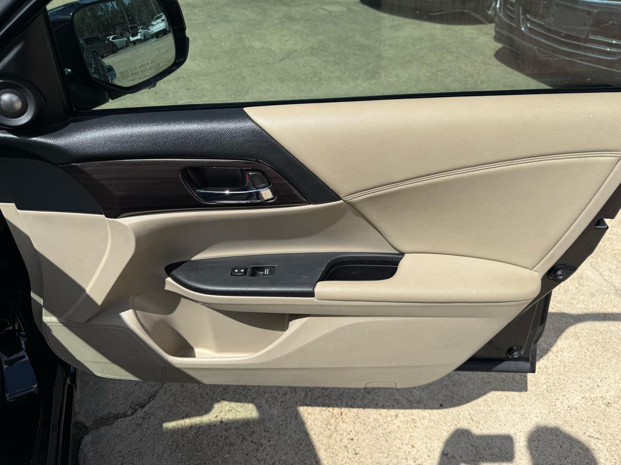 Honda Accord Sedan EX-L CVT w/Navi & Honda Sensing 2017