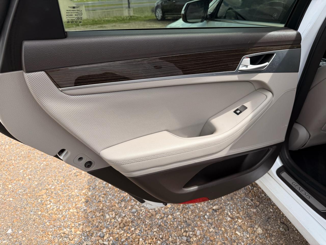 Genesis G80 3.8L RWD 2017