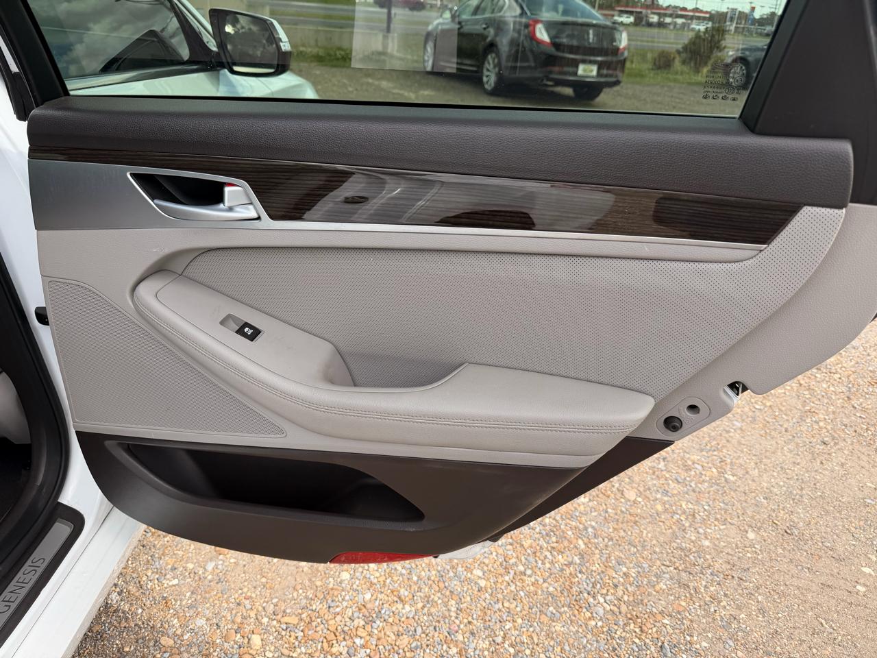 Genesis G80 3.8L RWD 2017